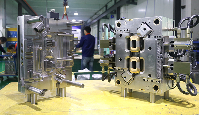 Injection mold Injection mold